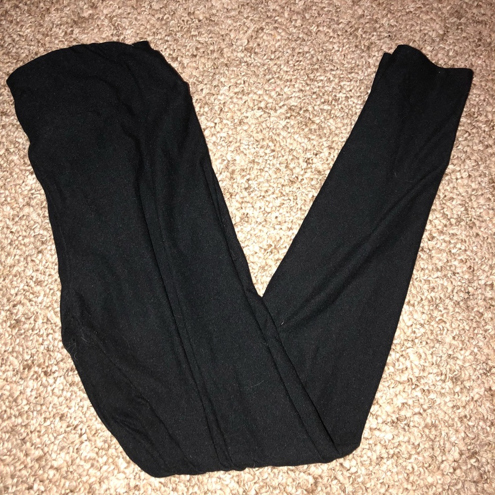 Black OS Lularoe Leggings!